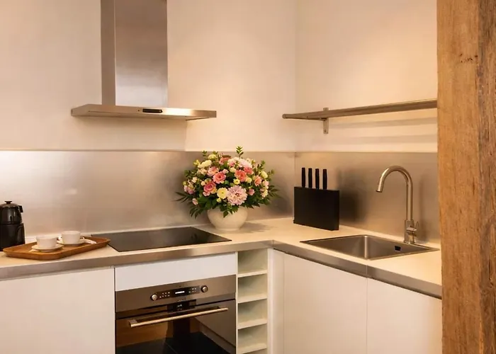 Apartman Stunning Jardin Du Luxembourg With Lift